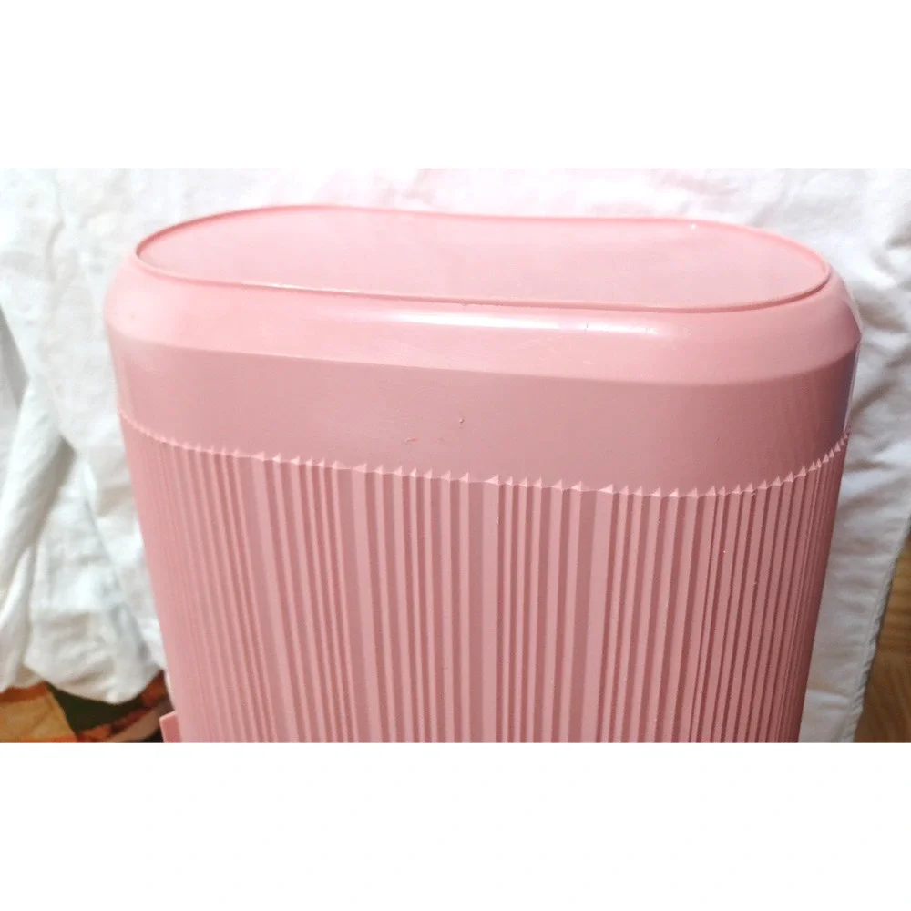 VTG Retro Rubbermaid Pink Ribbed Plastic Trash Container Wastebasket 12x7x10 1/2